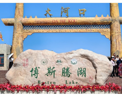 南疆金秋胡楊林12天深度遊